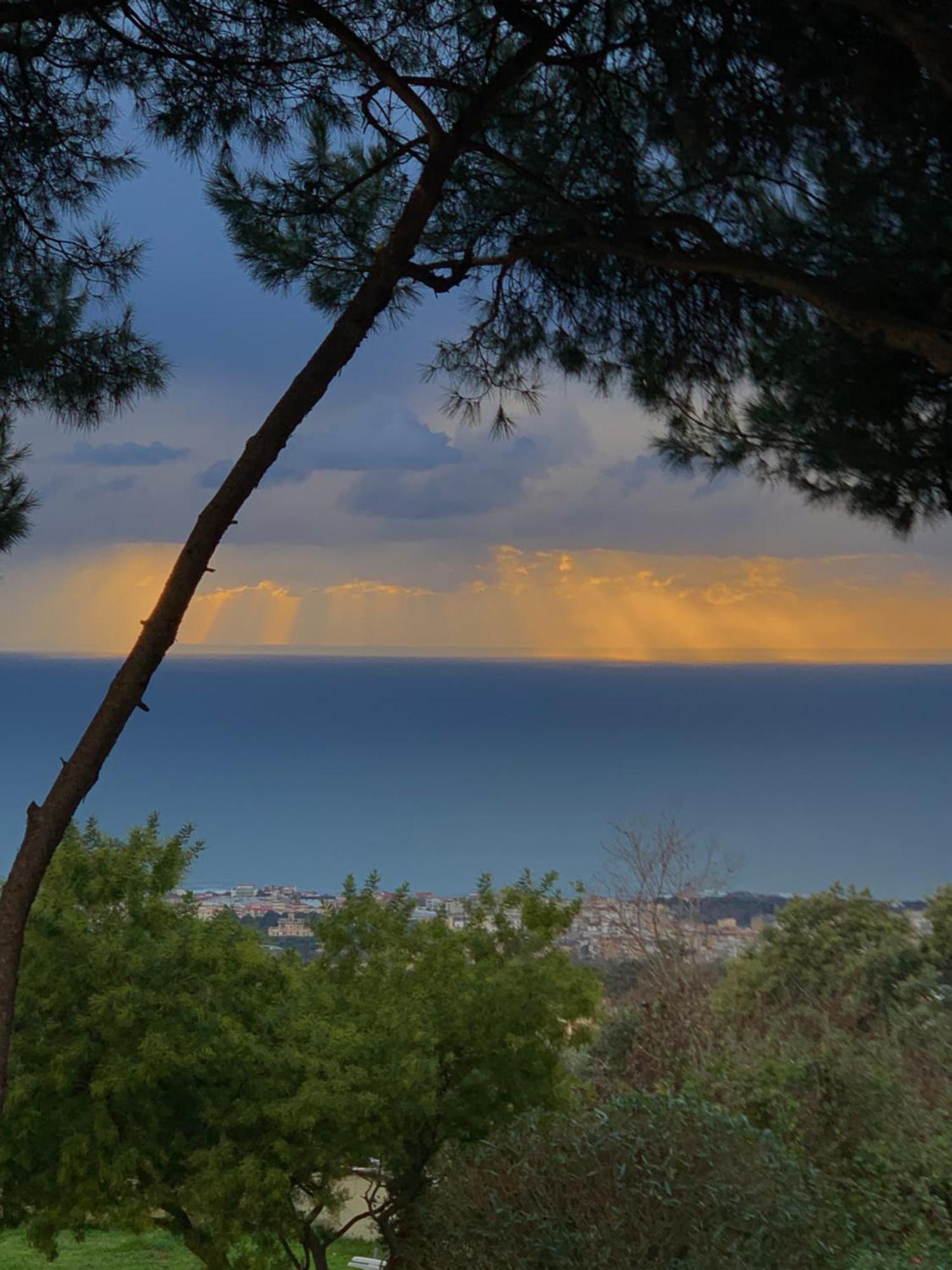 B&B Ioli Vesuvio Ερκολάνο Εξωτερικό φωτογραφία